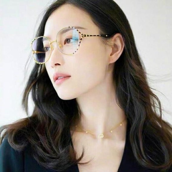 GUCCI Demo Round Ladies Eyeglasses
GG0596OA 003 58 - Picture 6 of 10